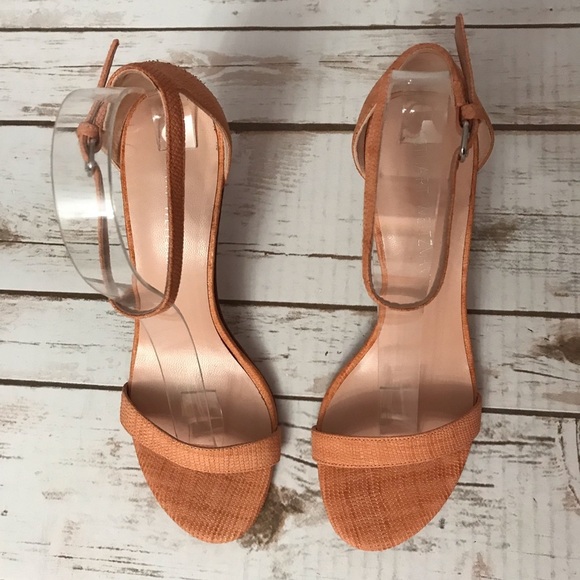 Stuart Weitzman Sandal B1-14-31 - Picture 2 of 5